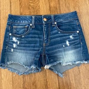 Super stretch denim jean shorts, size 6.